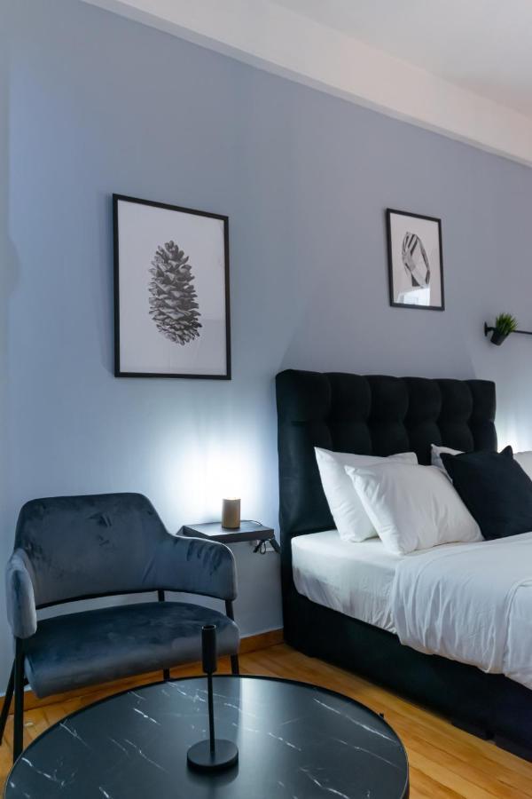 Apartamento Couple Getaway With Queen Bed Atenas Exterior foto